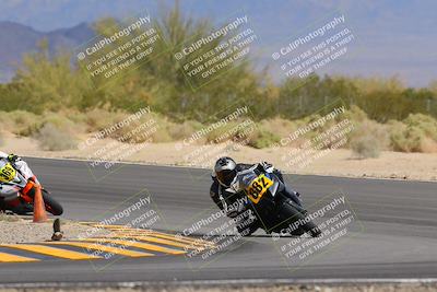 media/Oct-30-2022-CVMA (Sun) [[fb421c3cec]]/Race 5 Amateur Formula Middleweight/